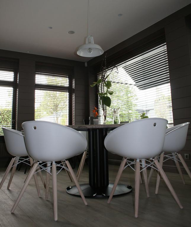 Quarante Cinq Hotell Evergem Rum bild